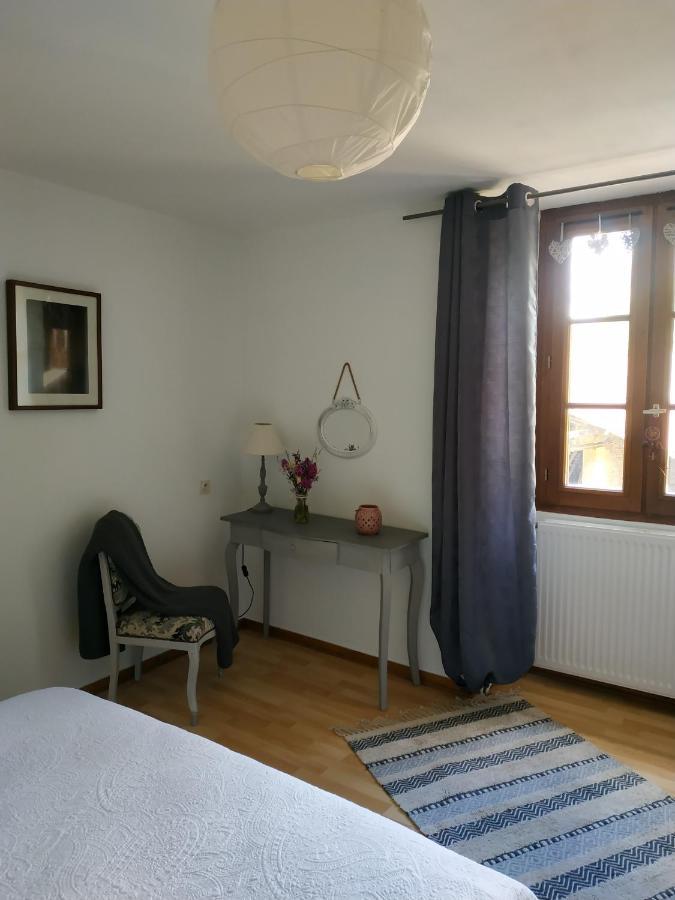 Chez Sylvie, Chambre Calme Saint-Leon-sur-Vezere Exteriör bild